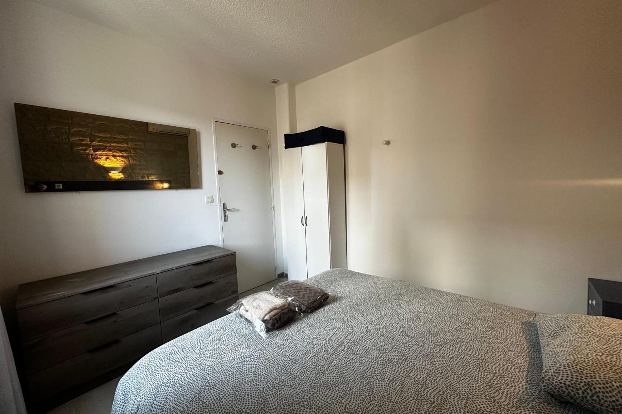 Maisonnette De Plage Sur Les Toits Appart 1 Chambre 1 Mezzanine Avec Vue Le Grau-du-Roi Exteriör bild